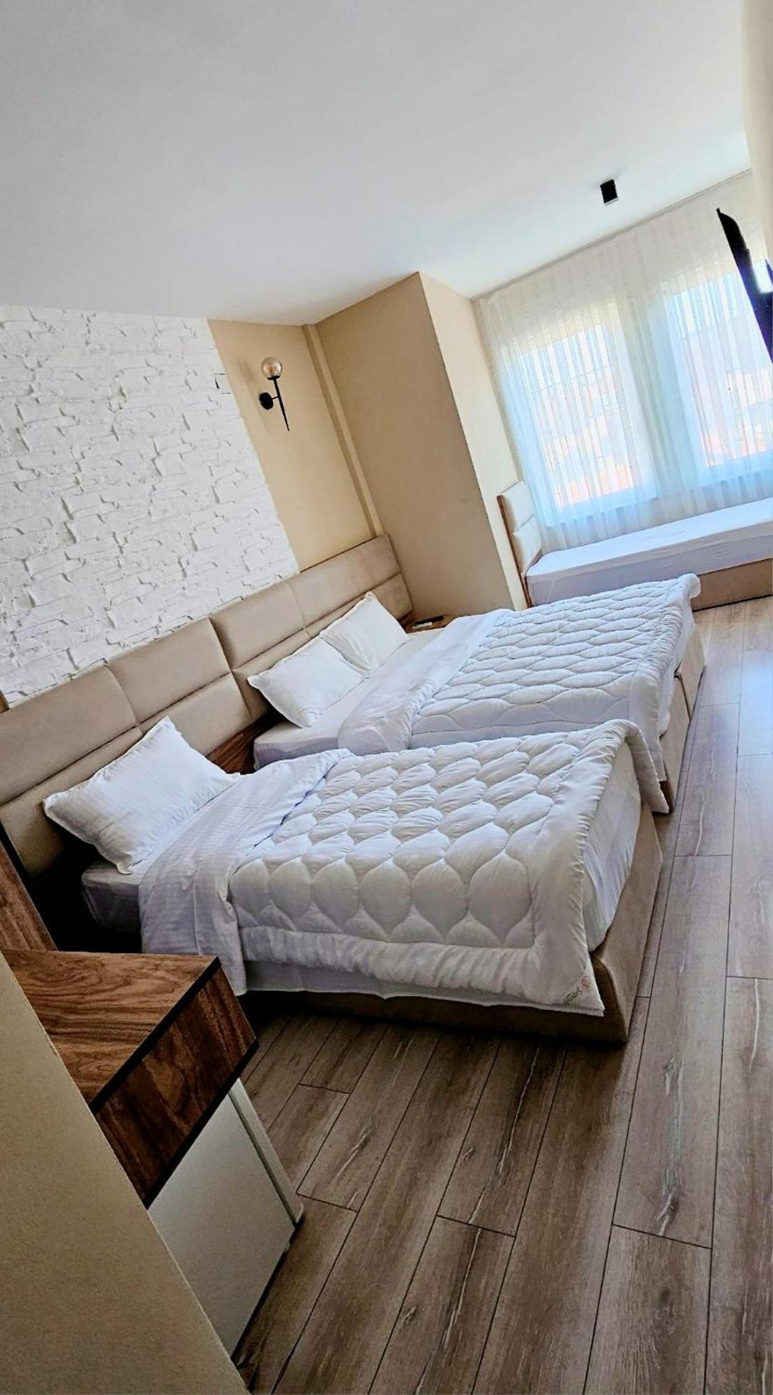 Struga Riverview Hotel Buitenkant foto